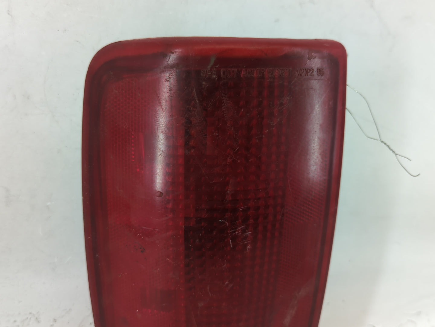 1999 Gmc Envoy Tail Light Assembly Driver Left OEM P/N:11-3204B Fits OEM Used Auto Parts - Oemusedautoparts1.com