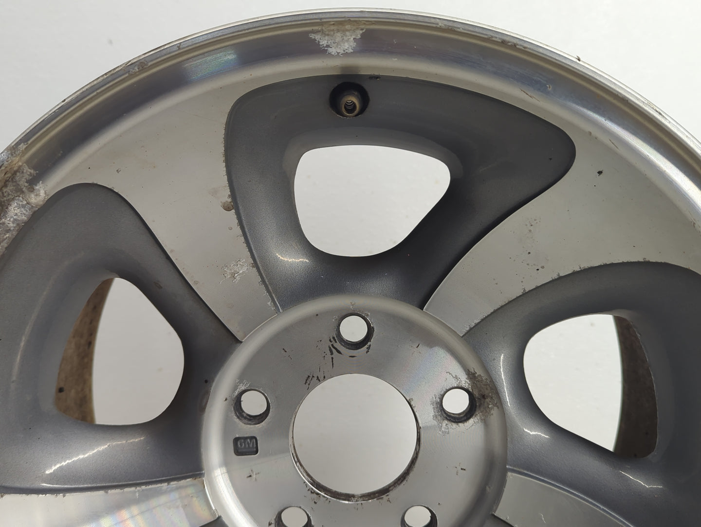 Gmc Jimmy Oem Wheel Rim - Oemusedautoparts1.com