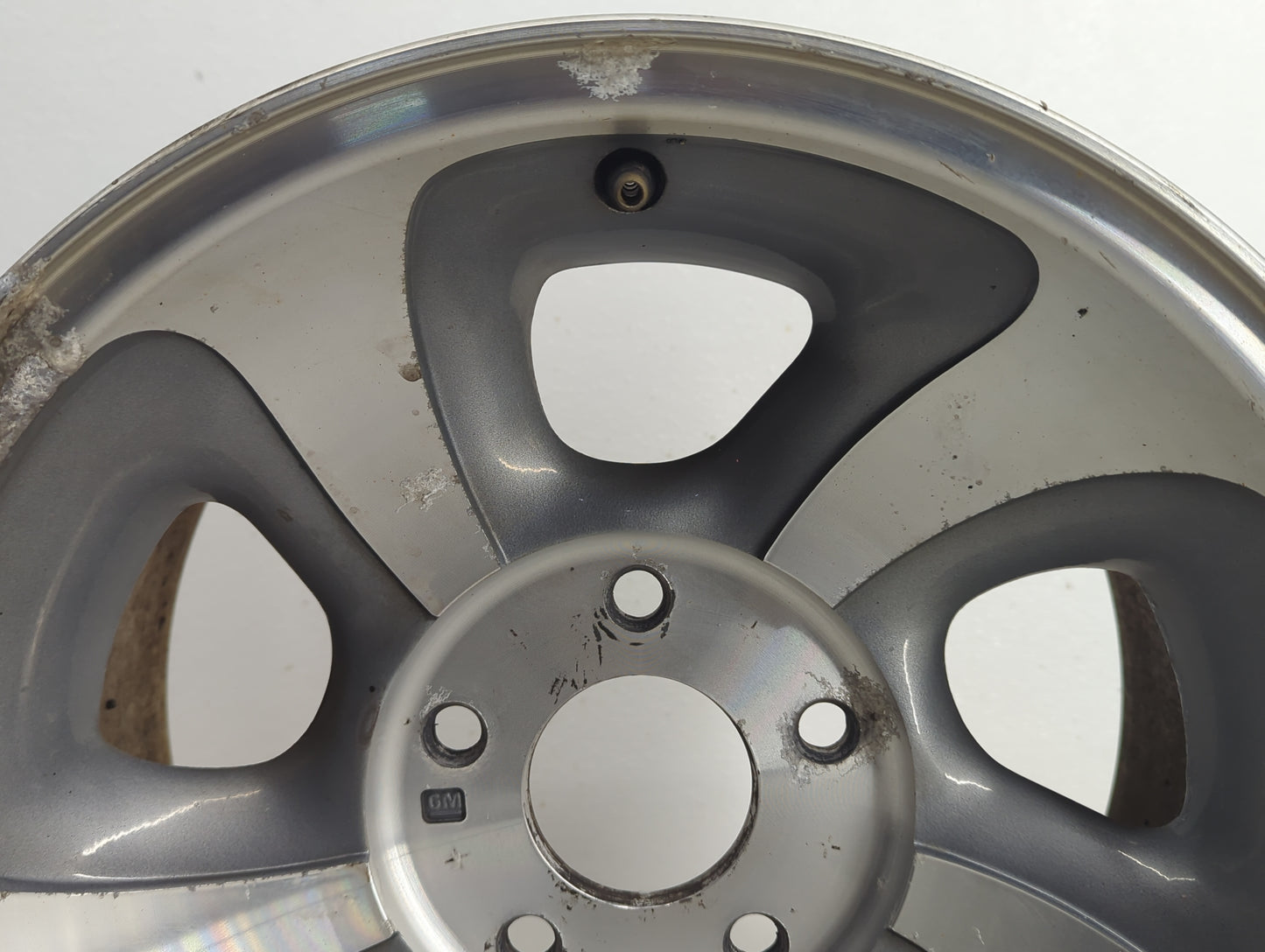 Gmc Jimmy Oem Wheel Rim - Oemusedautoparts1.com