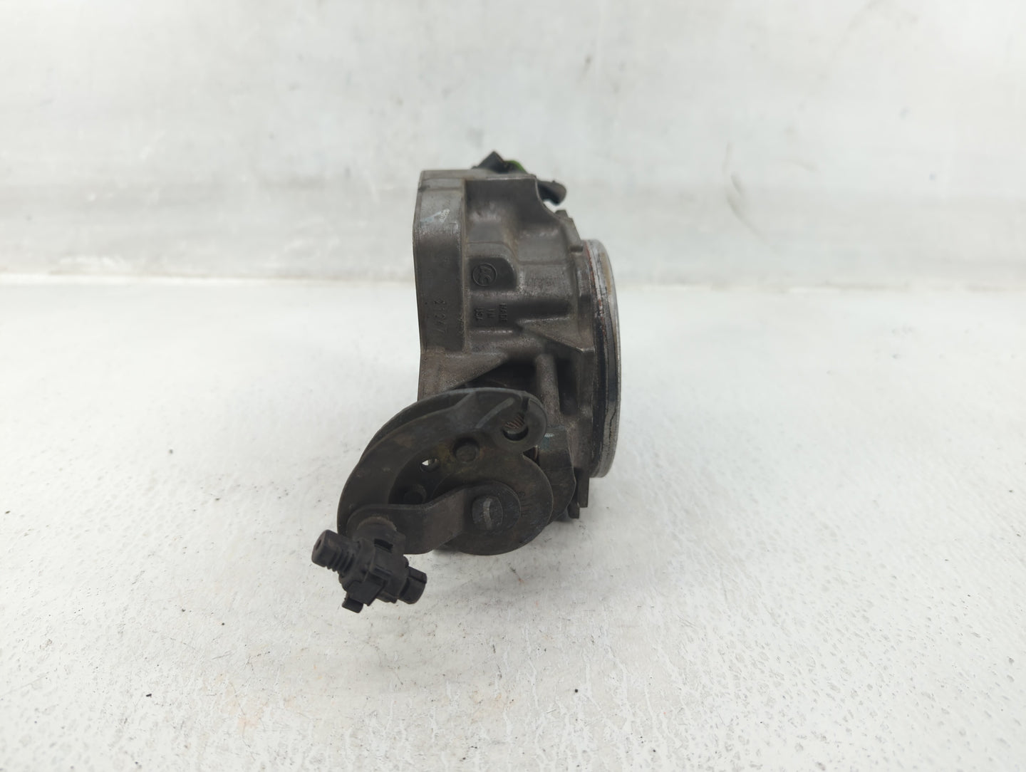 1999 Gmc S15 Throttle Body Fits Fits 1996 1997 1998 2001 OEM Used Auto Parts - Oemusedautoparts1.com