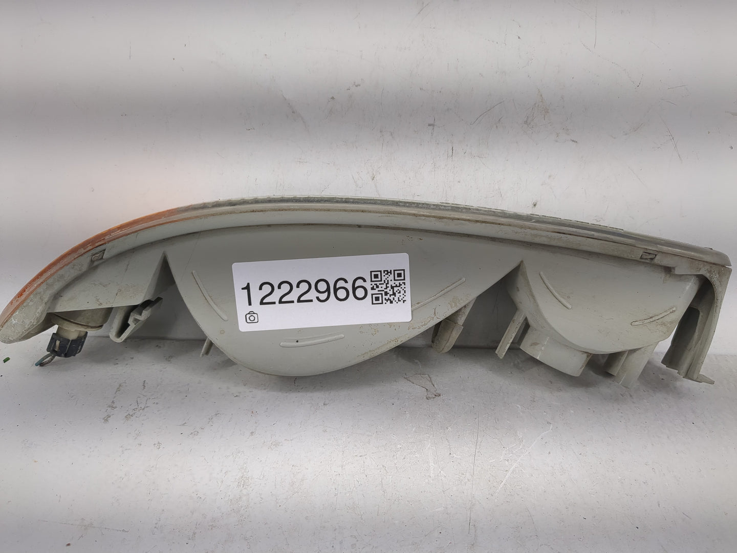 1999-2007 Gmc Sierra 1500 Driver Left Oem Front Light Lamp - Oemusedautoparts1.com