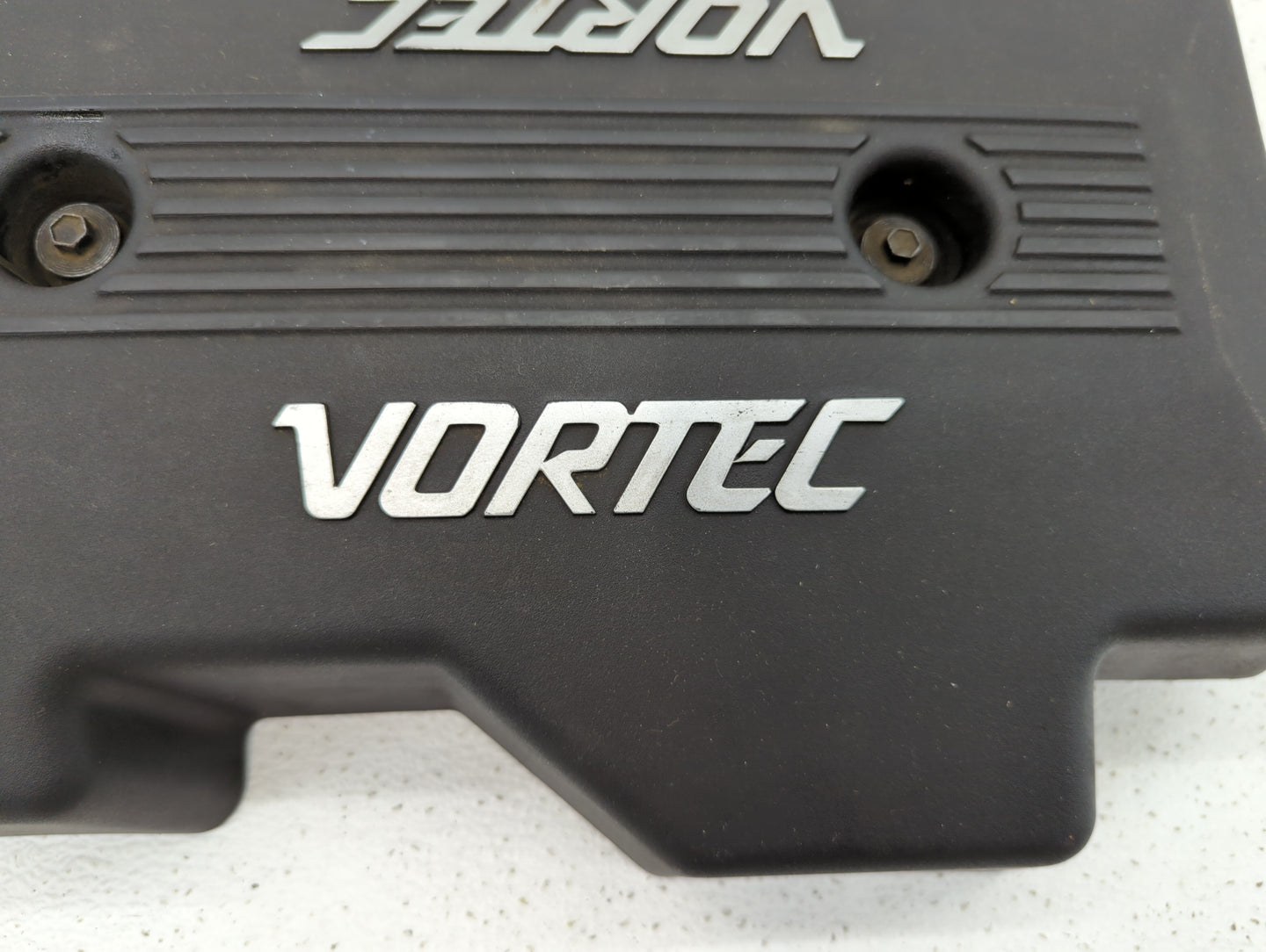 1999 Gmc Sierra 1500 Engine Cover - Oemusedautoparts1.com