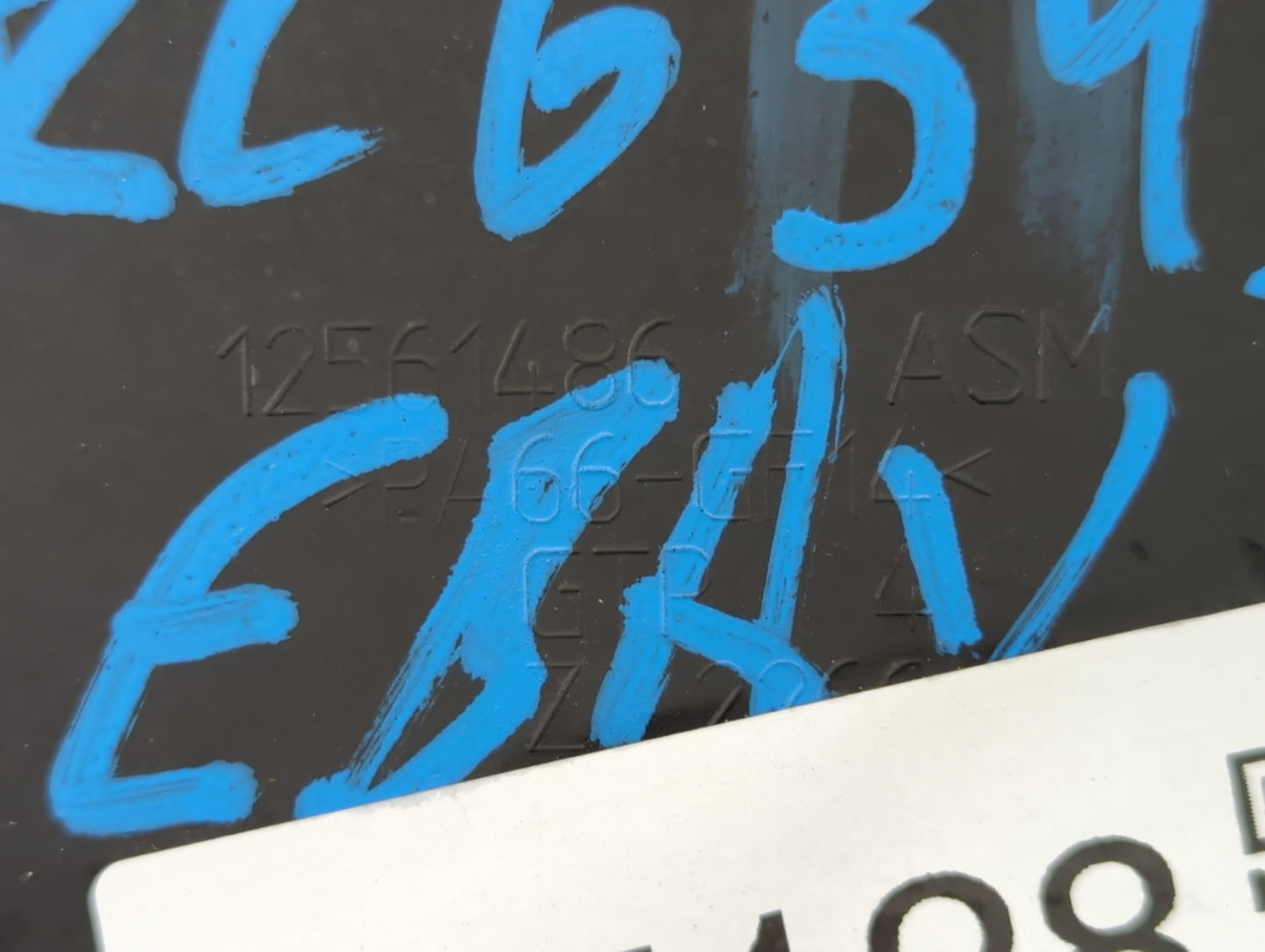 1999 Gmc Sierra 1500 Engine Cover - Oemusedautoparts1.com