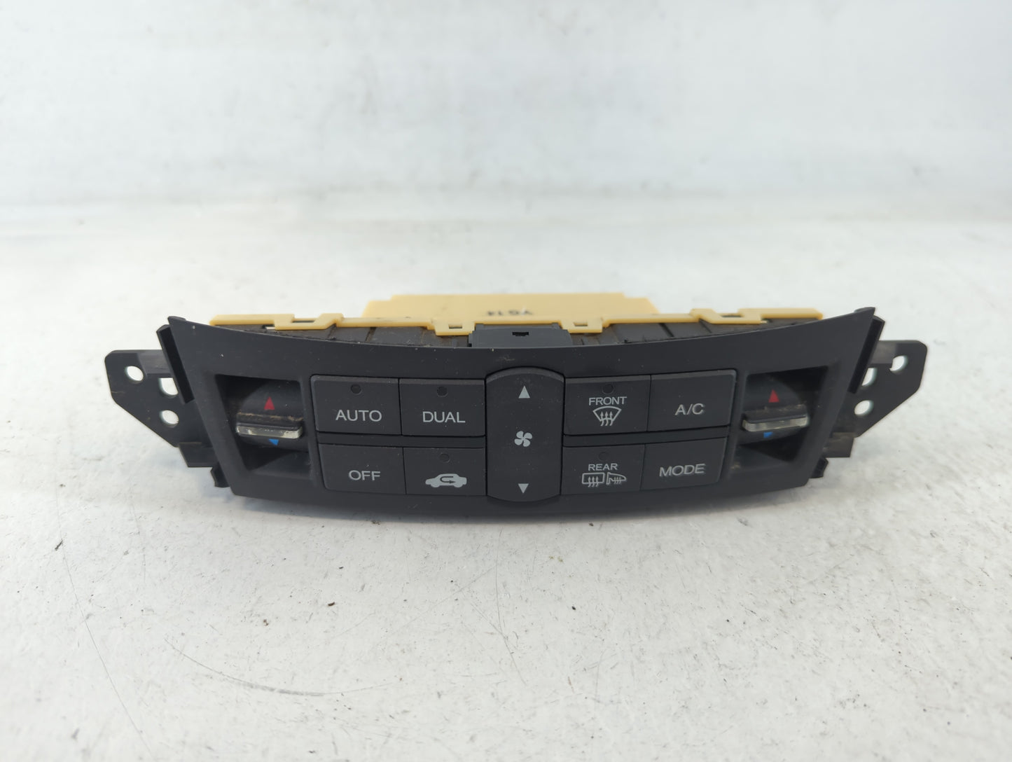 1999-2002 Gmc Sierra 1500 Climate Control Module Temperature AC/Heater Replacement P/N:9064 09361355 Fits Fits 1999 2000 200