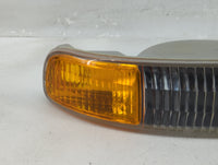 1999-2004 Gmc Sierra 2500 Driver Left Oem Front Light Lamp - Oemusedautoparts1.com