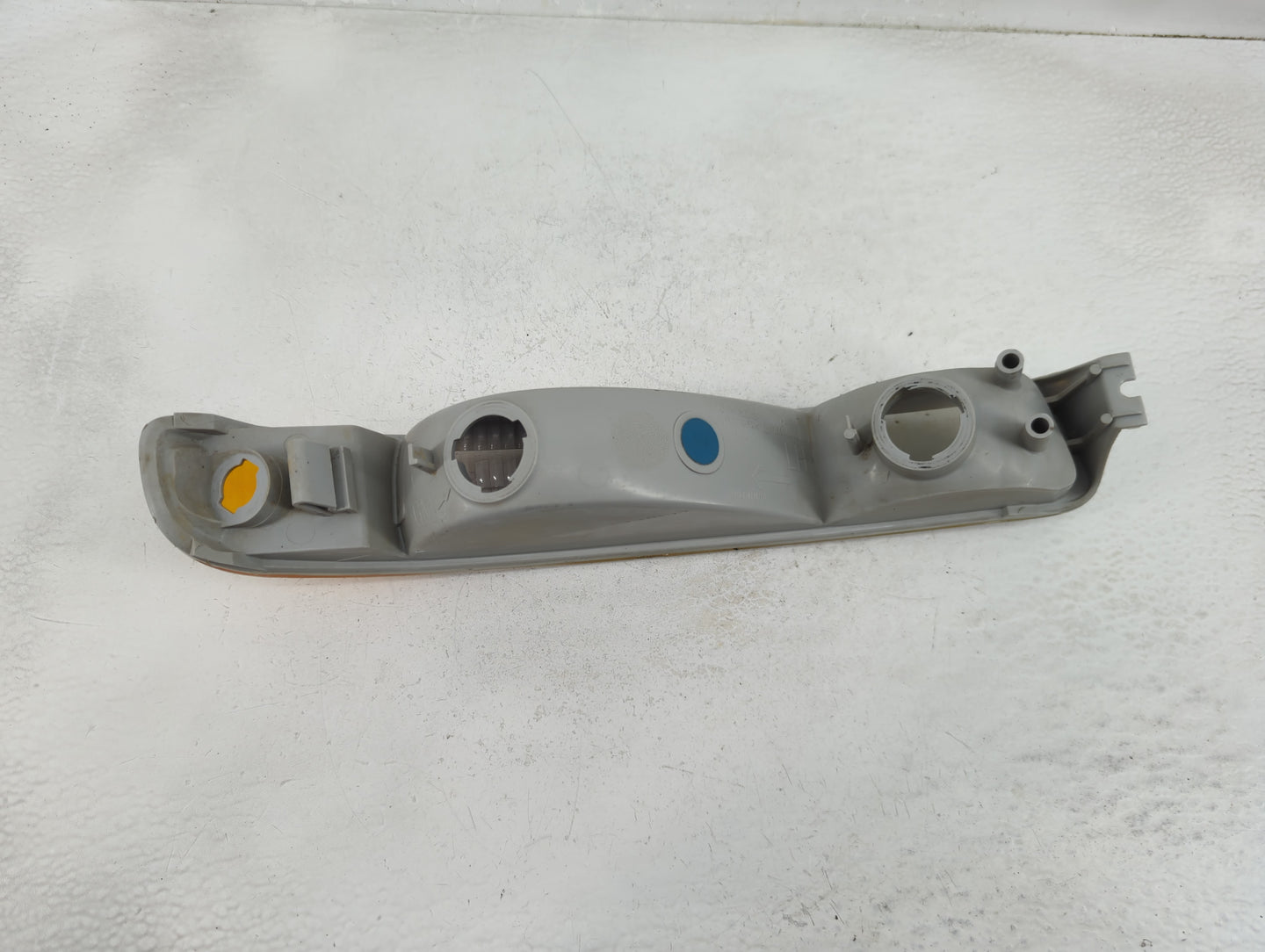 1999-2004 Gmc Sierra 2500 Driver Left Oem Front Light Lamp - Oemusedautoparts1.com