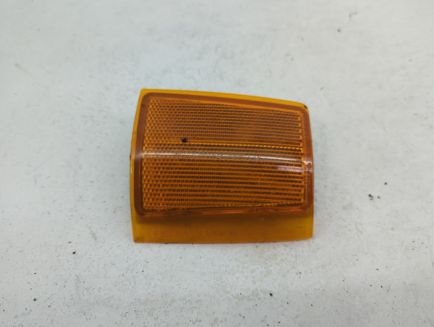 1994-2000 Gmc Yukon Passenger Right Oem Front Light Lamp - Oemusedautoparts1.com
