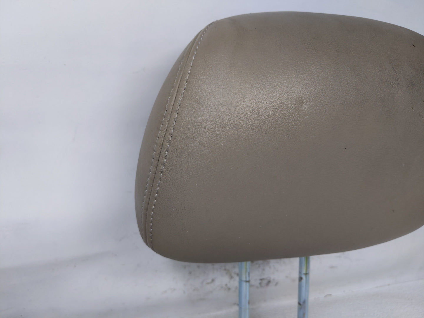 1999 Honda Accord Headrest Head Rest Front Driver Passenger Seat Beige - Oemusedautoparts1.com