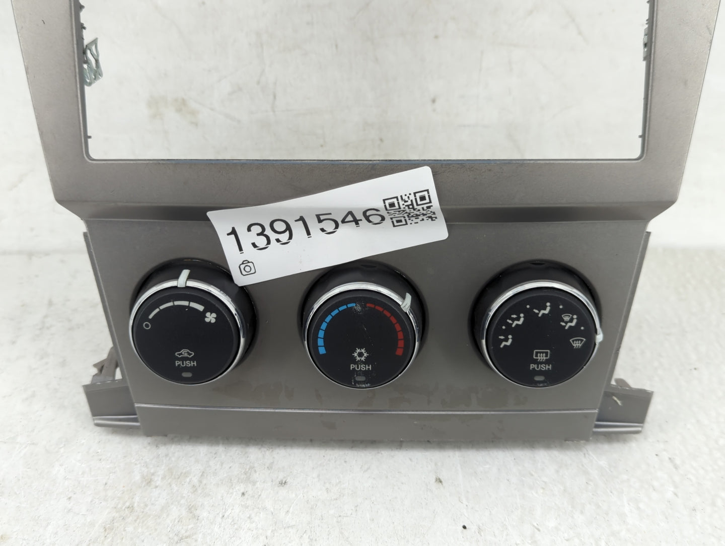 1998-2000 Honda Accord Climate Control Module Temperature AC/Heater Replacement P/N:P55111889AA Fits Fits 1998 1999 2000 OEM