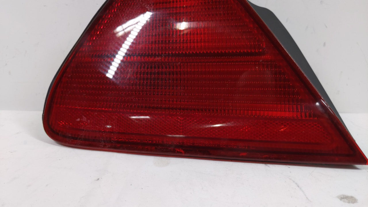 1998-2002 Honda Accord Tail Light Assembly Driver Left OEM Fits Fits 1998 1999 2000 2001 2002 OEM Used Auto Parts - Oemuseda