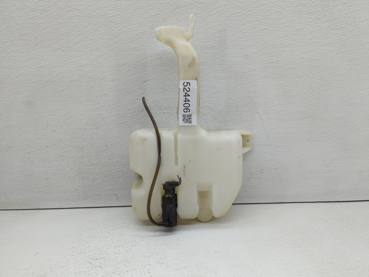 1998-2002 Honda Accord Windshield Washer Fluid Reservoir Bottle Oem - Oemusedautoparts1.com