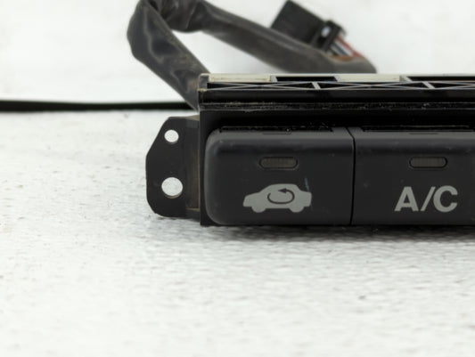 1999-2000 Honda Civic Climate Control Module Temperature AC/Heater Replacement P/N:S04A1 52411 Fits Fits 1999 2000 OEM Used Auto Parts