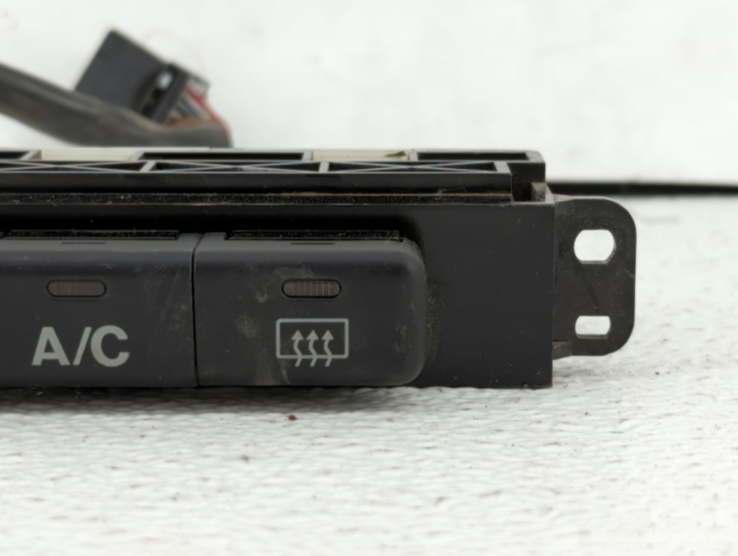 1999-2000 Honda Civic Climate Control Module Temperature AC/Heater Replacement P/N:S04A1 52411 Fits Fits 1999 2000 OEM Used 