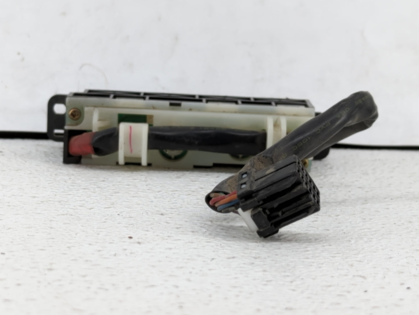 1999-2000 Honda Civic Climate Control Module Temperature AC/Heater Replacement P/N:S04A1 52411 Fits Fits 1999 2000 OEM Used 