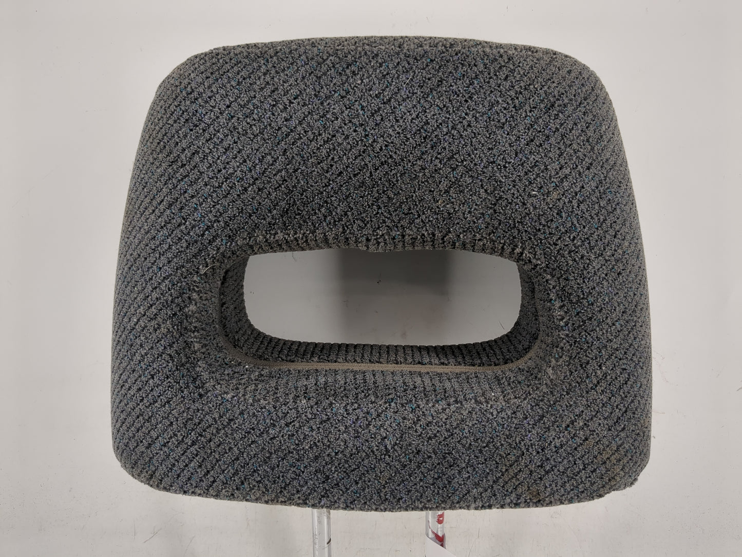 1998-2001 Honda Cr-V Headrest Head Rest Rear Seat Fits Fits 1998 1999 2000 2001 OEM Used Auto Parts - Oemusedautoparts1.com