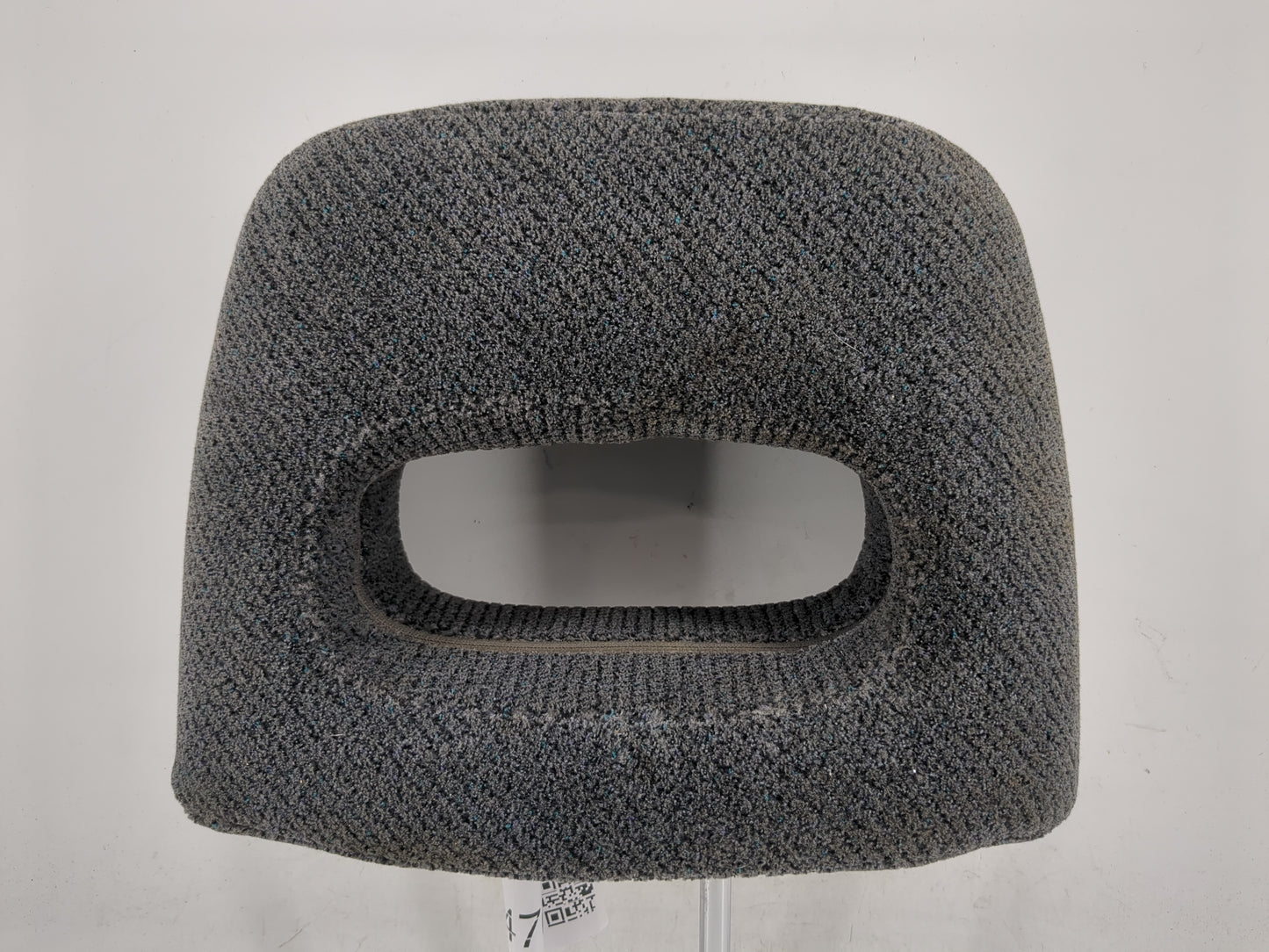 1998-2001 Honda Cr-V Headrest Head Rest Front Driver Passenger Seat Fits Fits 1998 1999 2000 2001 OEM Used Auto Parts - Oemu