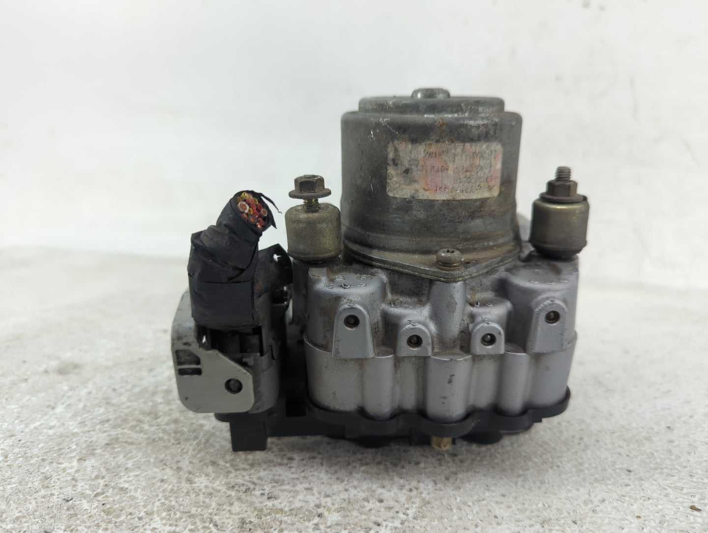 1999-2004 Honda Odyssey ABS Pump Control Module Replacement P/N:X8V03V1-0384 Fits Fits 1999 2000 2001 2002 2003 2004 OEM Use