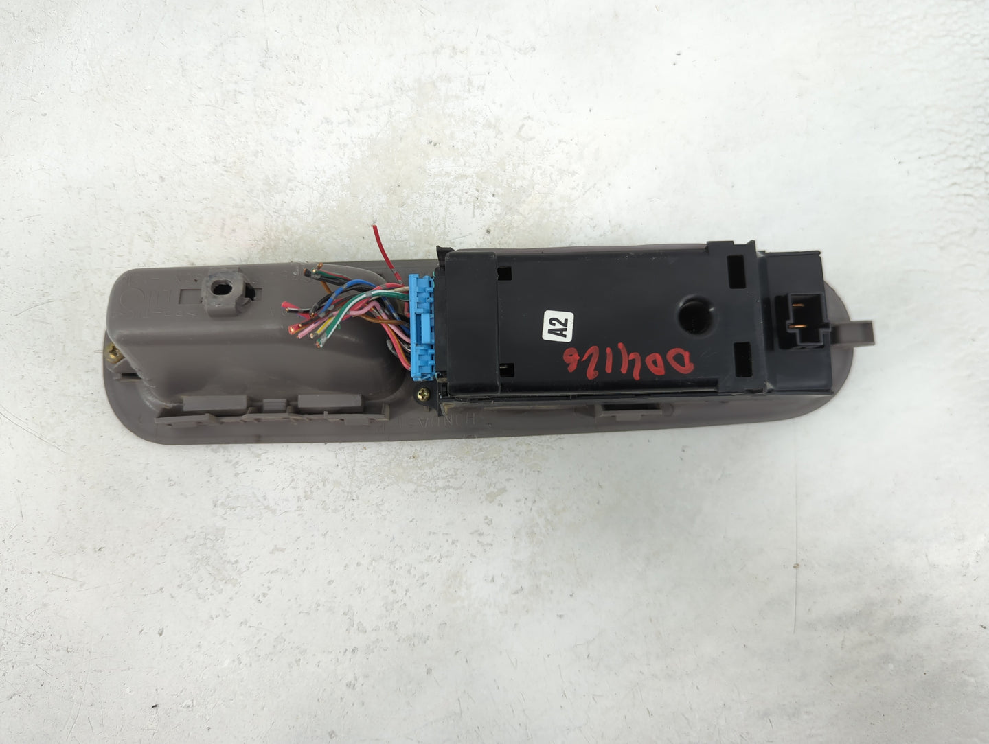 1999 Honda Odyssey Master Power Window Switch Replacement Driver Side Left P/N:9E11A Fits OEM Used Auto Parts - Oemusedautop