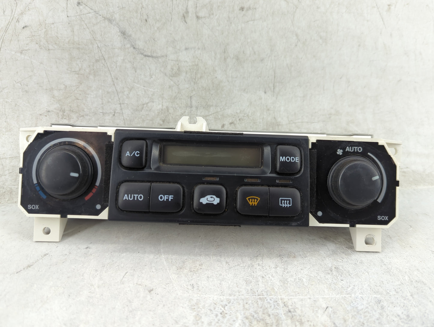 1999 Honda Odyssey Climate Control Module Temperature AC/Heater Replacement P/N:50X-A499M Fits OEM Used Auto Parts - Oemused