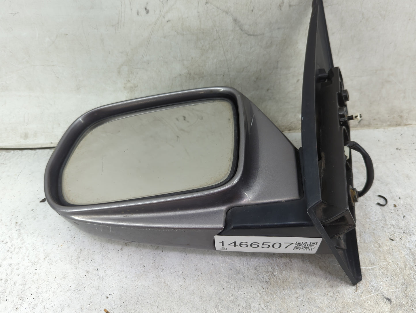 1999 Honda Odyssey Driver Side View Mirror - Left Door Mirror OEM Used - Oemusedautoparts1.com