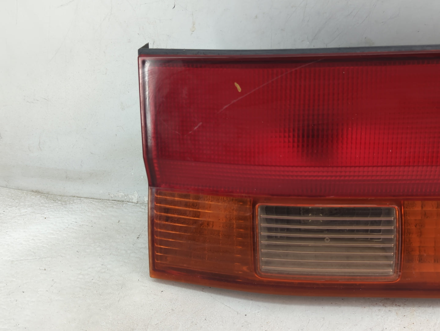 1999-2001 Honda Odyssey Tail Light Assembly Driver Left OEM Fits Fits 1999 2000 2001 OEM Used Auto Parts - Oemusedautoparts1
