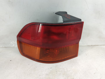 1999-2001 Honda Odyssey Tail Light Assembly Driver Left OEM P/N:17443 Fits Fits 1999 2000 2001 OEM Used Auto Parts - Oemused