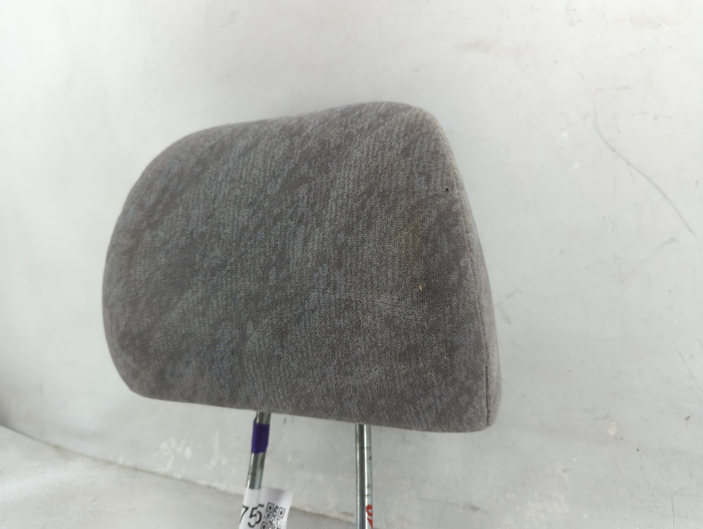 1999-2001 Honda Odyssey Headrest Head Rest Front Driver Seat Grey - Oemusedautoparts1.com
