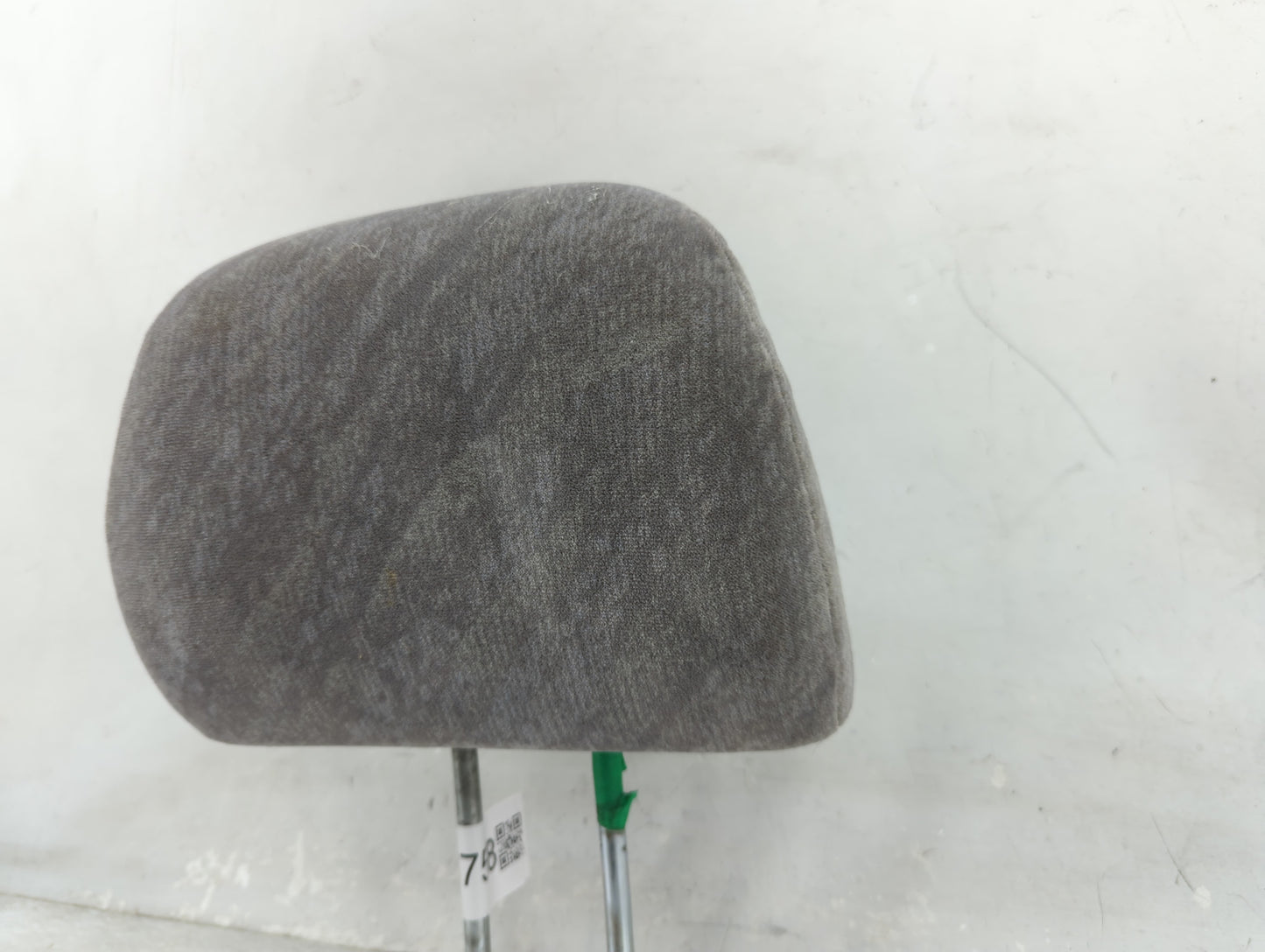 1999-2001 Honda Odyssey Headrest Head Rest Front Driver Seat Grey 1466758 - Oemusedautoparts1.com