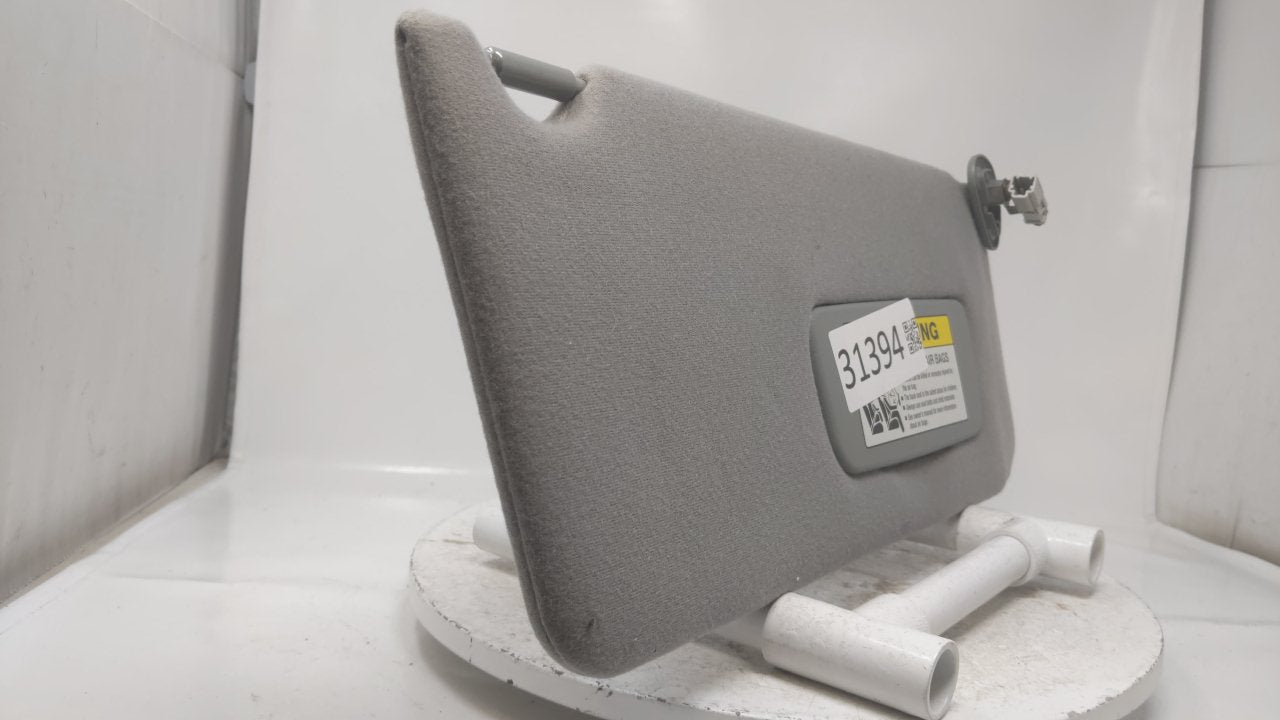 1999 Honda Odyssey Sun Visor Shade Replacement Passenger Right Mirror Fits OEM Used Auto Parts - Oemusedautoparts1.com