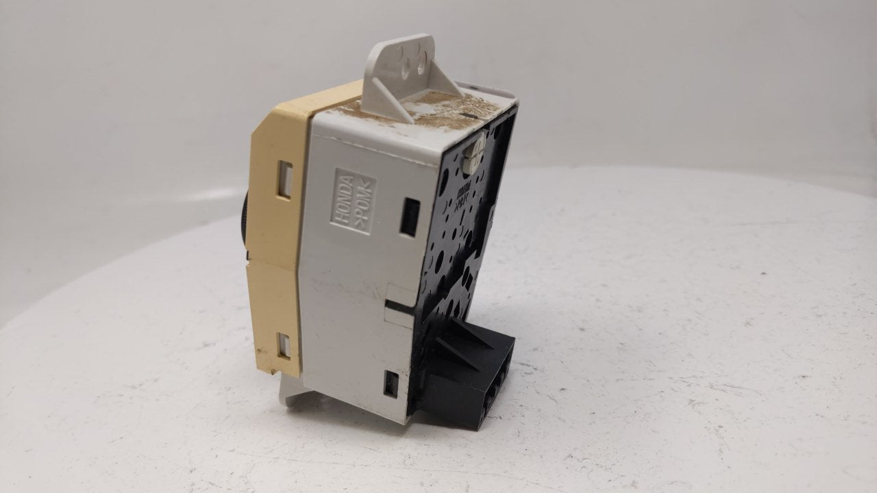1999 Honda Odyssey Climate Control Module Temperature AC/Heater Replacement Fits OEM Used Auto Parts - Oemusedautoparts1.com