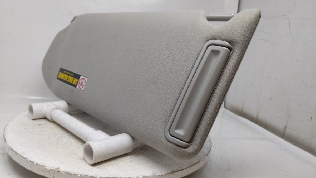 1999-2004 Honda Odyssey Sun Visor Shade Replacement Passenger Right Mirror Fits Fits 1999 2000 2001 2002 2003 2004 OEM Used 