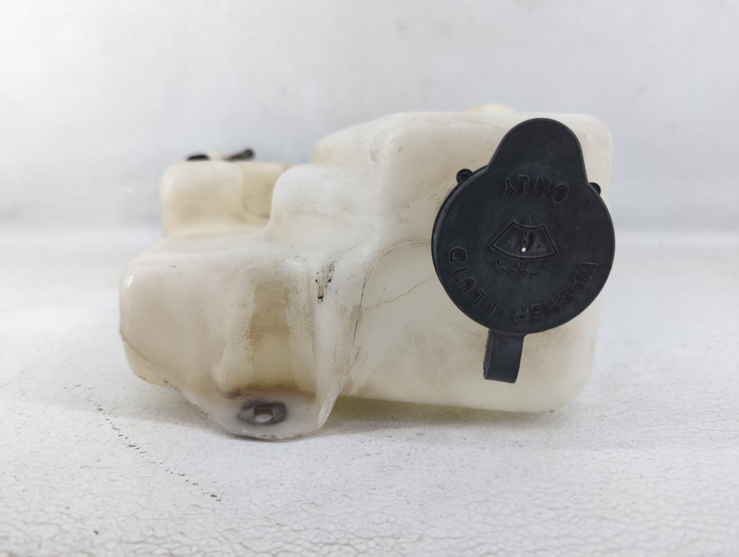 1999-2004 Honda Odyssey Windshield Washer Fluid Reservoir Bottle Oem - Oemusedautoparts1.com