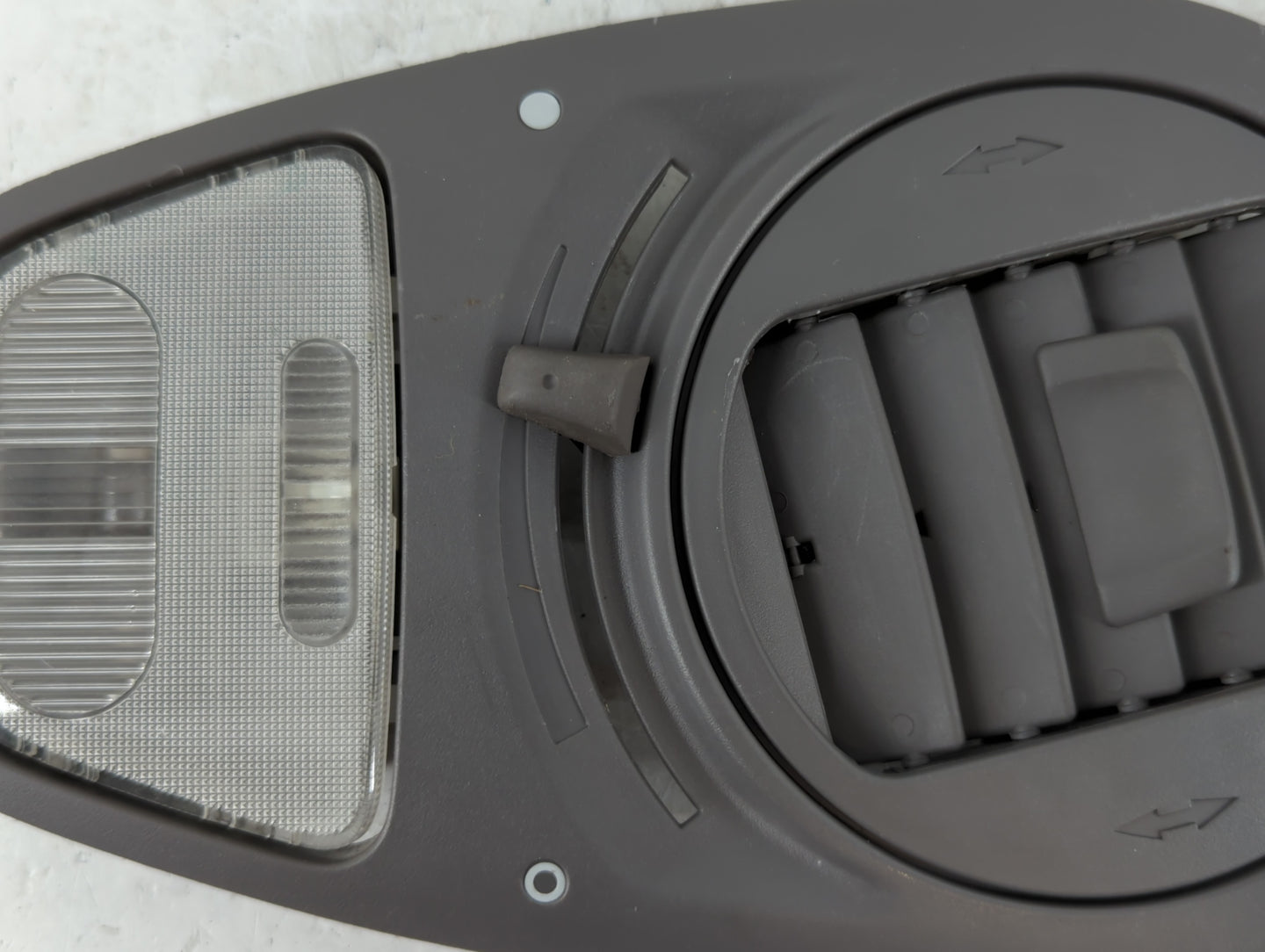 1999 Honda Odyssey Overhead Roof Console - Oemusedautoparts1.com
