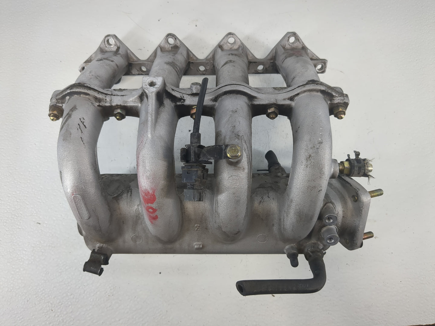1998-1999 Hyundai Accent Air Intake Manifold Fits Fits 1998 1999 OEM Used Auto Parts - Oemusedautoparts1.com