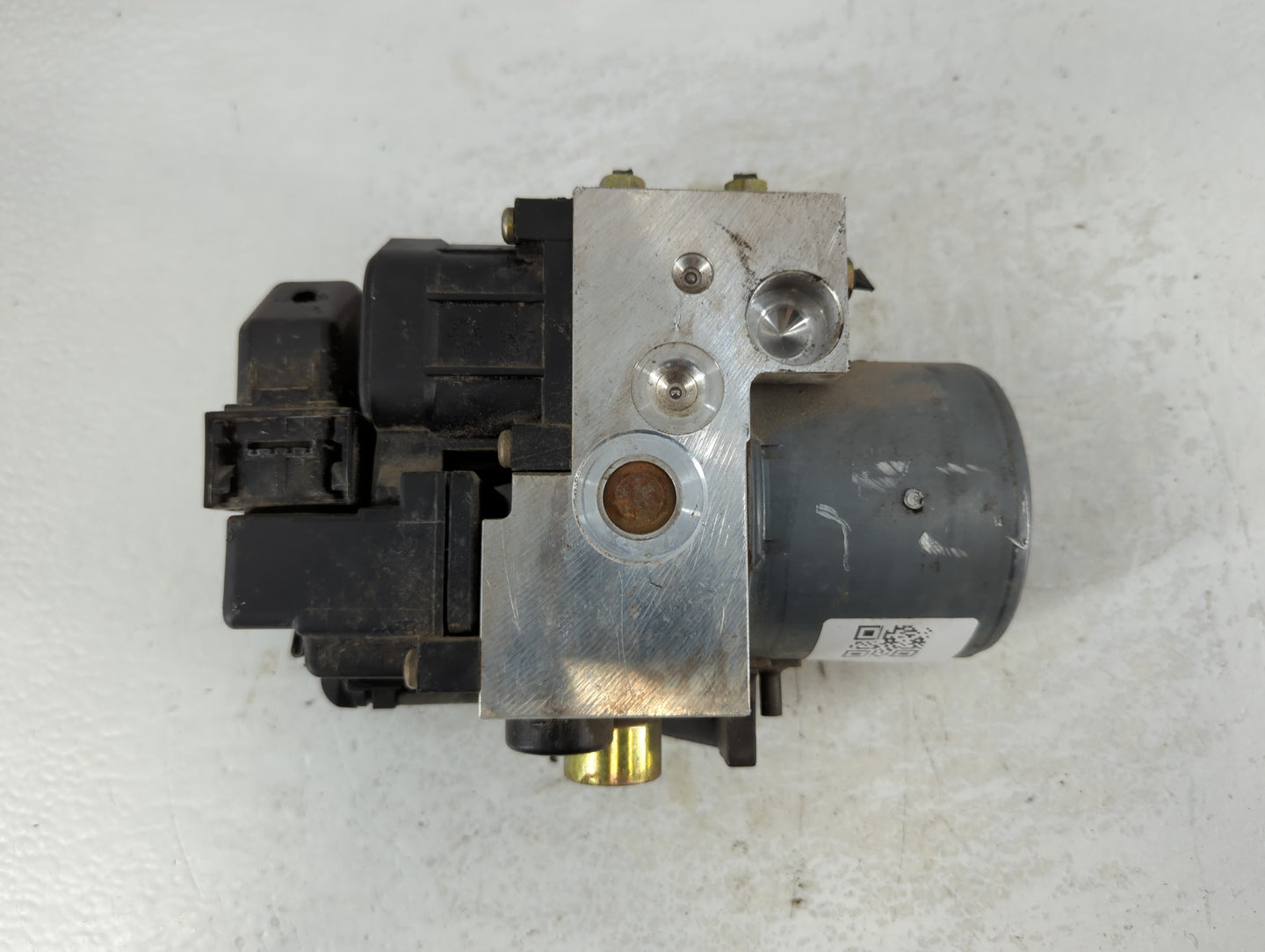 1999 Infiniti Qx4 ABS Pump Control Module Replacement P/N:990303623 E0082, N30HU-415 Fits OEM Used Auto Parts - Oemusedautop