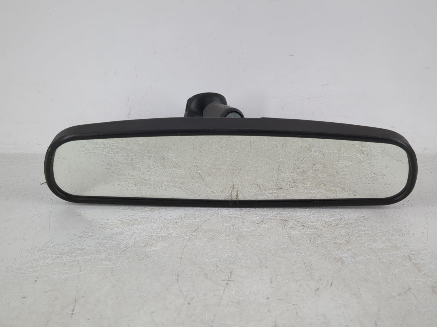 1999 Jeep Grand Cherokee Interior Rear View Mirror Replacement OEM P/N:E8011681 Fits OEM Used Auto Parts - Oemusedautoparts1