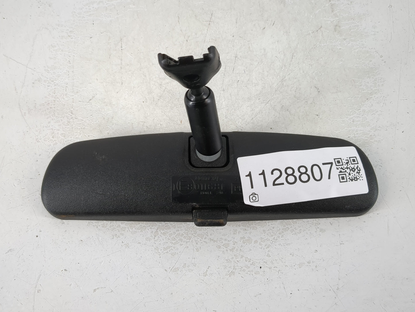 1999 Jeep Grand Cherokee Interior Rear View Mirror Replacement OEM P/N:E8011681 Fits OEM Used Auto Parts - Oemusedautoparts1
