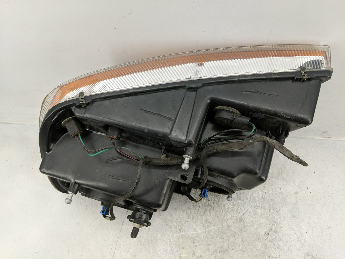1999 Jeep Grand Cherokee Passenger Right Oem Head Light Headlight Lamp - Oemusedautoparts1.com