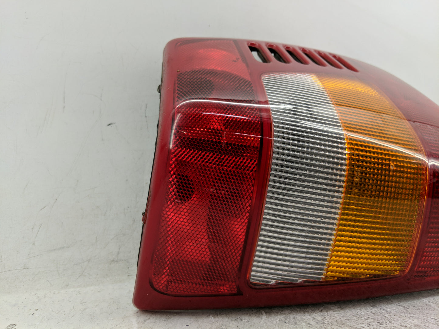 1999 Jeep Grand Cherokee Tail Light Assembly Driver Left OEM Fits OEM Used Auto Parts - Oemusedautoparts1.com