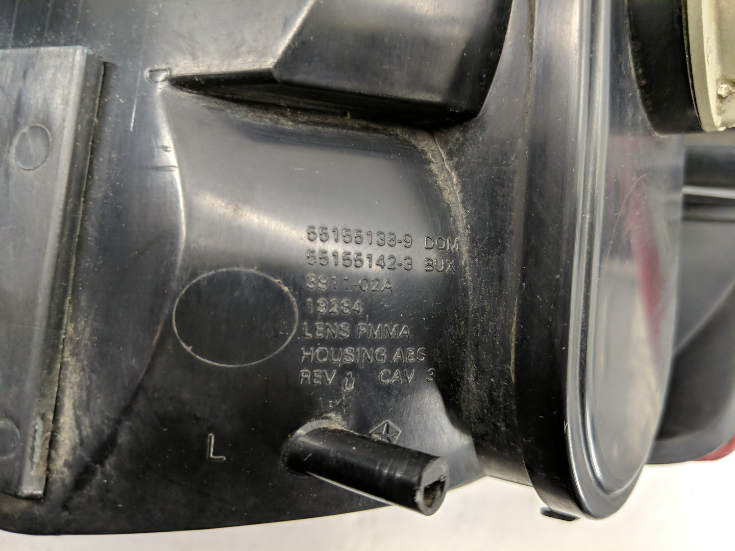 1999 Jeep Grand Cherokee Tail Light Assembly Driver Left OEM Fits OEM Used Auto Parts - Oemusedautoparts1.com