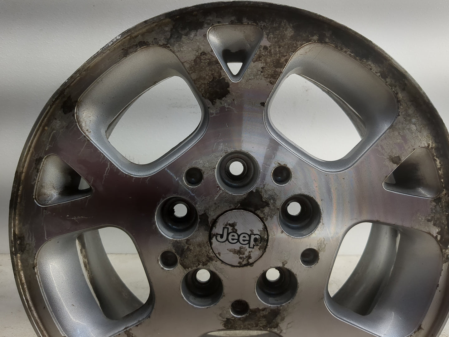 1999-2003 Jeep Grand Cherokee Oem Wheel Rim 1278562 - Oemusedautoparts1.com