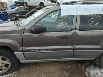 compare product 1999-2004 Jeep Grand Cherokee Driver Front Door Oem 1280591