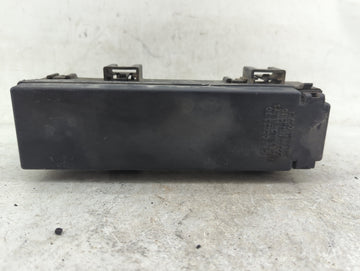 2000-2004 Jeep Grand Cherokee Fusebox Fuse Box Panel Relay Module P/N:UPA90046-REV7 04671167 Fits Fits 2000 2001 2002 2003 2