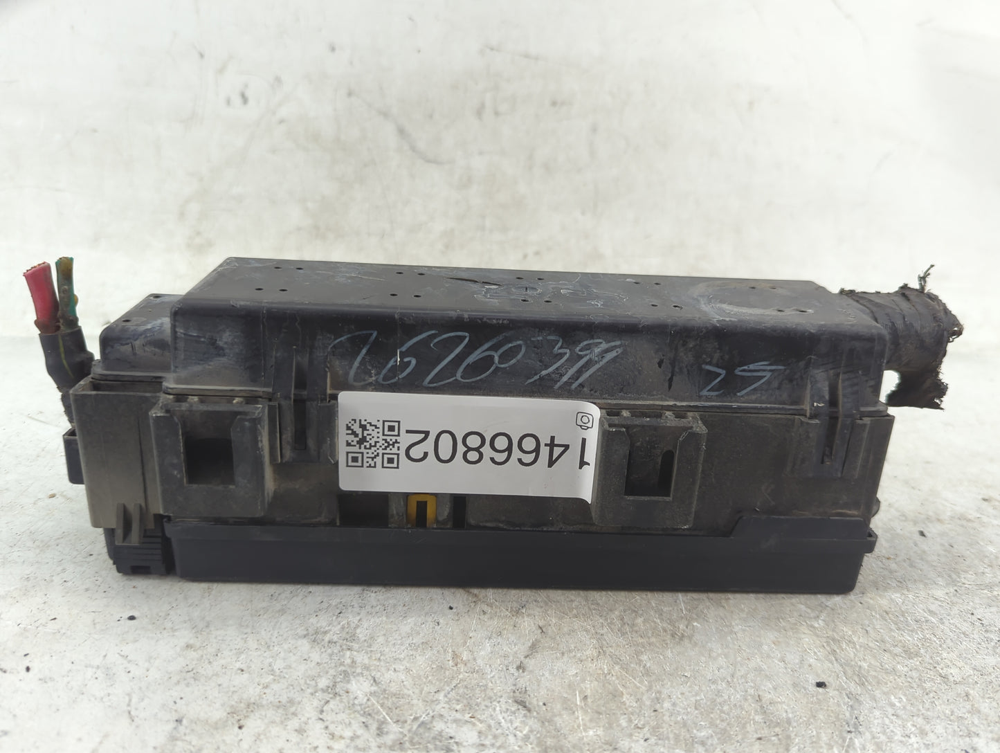 2000-2004 Jeep Grand Cherokee Fusebox Fuse Box Panel Relay Module P/N:UPA90046-REV7 04671167 Fits Fits 2000 2001 2002 2003 2