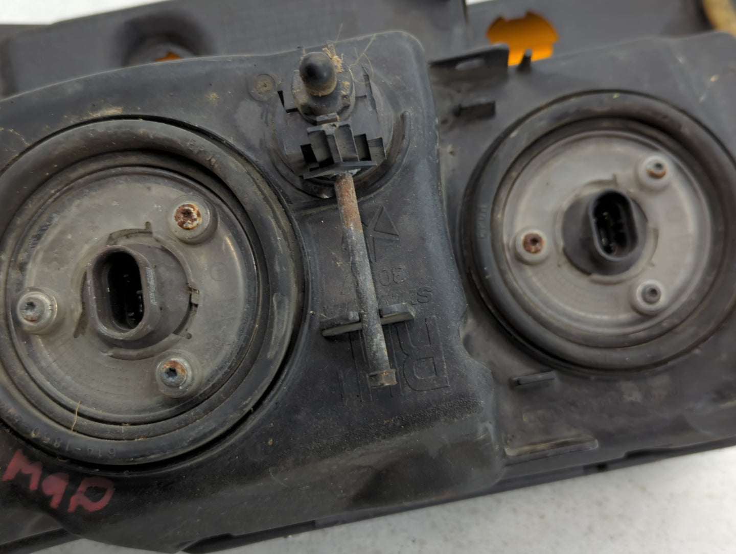 1999-2002 Jeep Grand Cherokee Driver Left Oem Head Light Headlight Lamp - Oemusedautoparts1.com