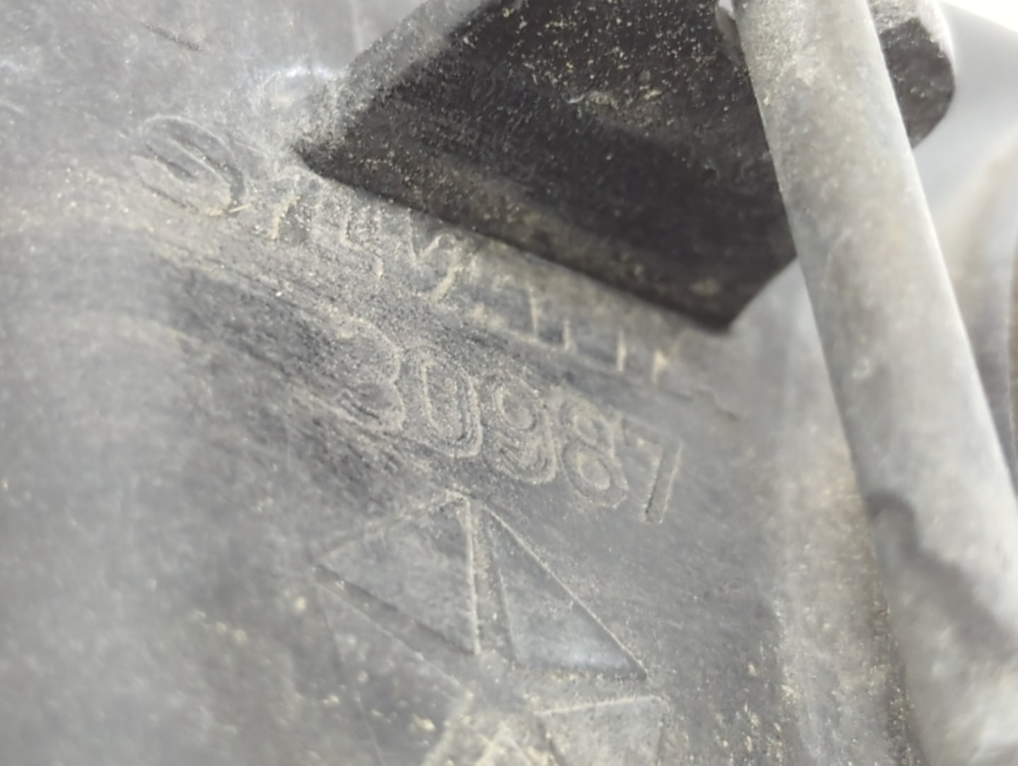 1999 Jeep Grand Cherokee Passenger Right Oem Head Light Headlight Lamp - Oemusedautoparts1.com