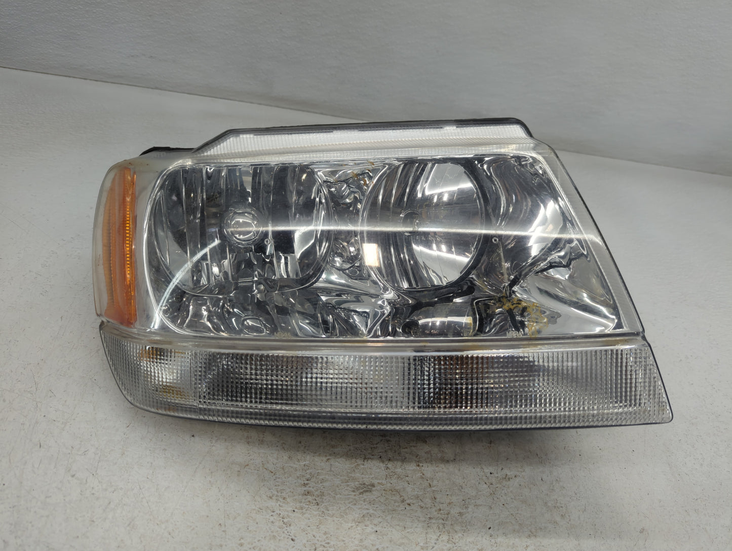 1999 Jeep Grand Cherokee Passenger Right Oem Head Light Headlight Lamp - Oemusedautoparts1.com