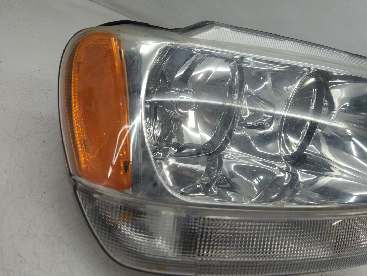 1999 Jeep Grand Cherokee Passenger Right Oem Head Light Headlight Lamp - Oemusedautoparts1.com
