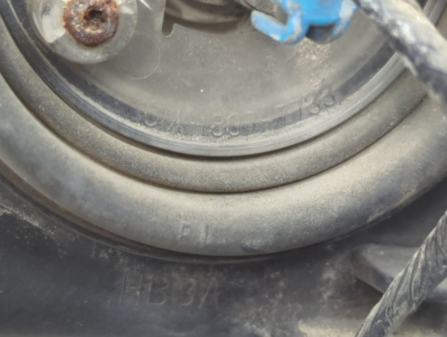 1999 Jeep Grand Cherokee Passenger Right Oem Head Light Headlight Lamp - Oemusedautoparts1.com