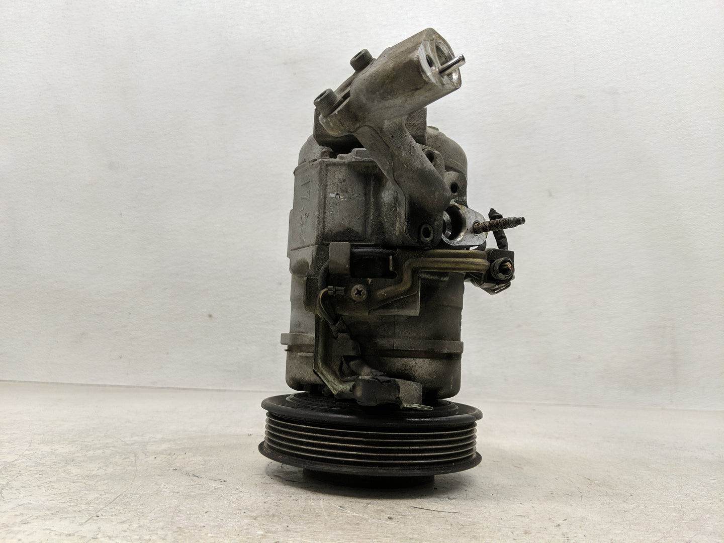 1999-2001 Lexus Es300 Air Conditioning A/c Ac Compressor Oem - Oemusedautoparts1.com
